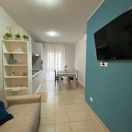 شقة Gioiamare A 100m Dal Mare غْروتّامّاري