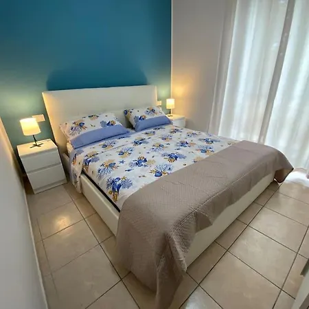 شقة Gioiamare A 100m Dal Mare غْروتّامّاري